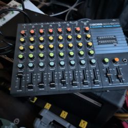 Boss Box 800-8 Channel Stereo Mixer