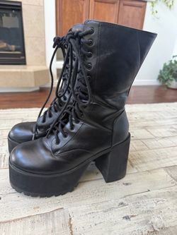 Black Platform Lace-Up Combat Boots