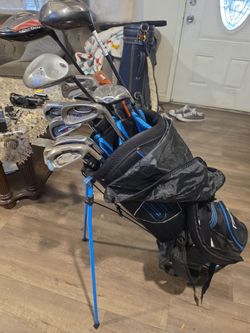 MEN'S COMPLETE GOLF CLUBS SET WITH STRATA GOLF STANDBAG (14 CLUBS)RIGHT HANDED