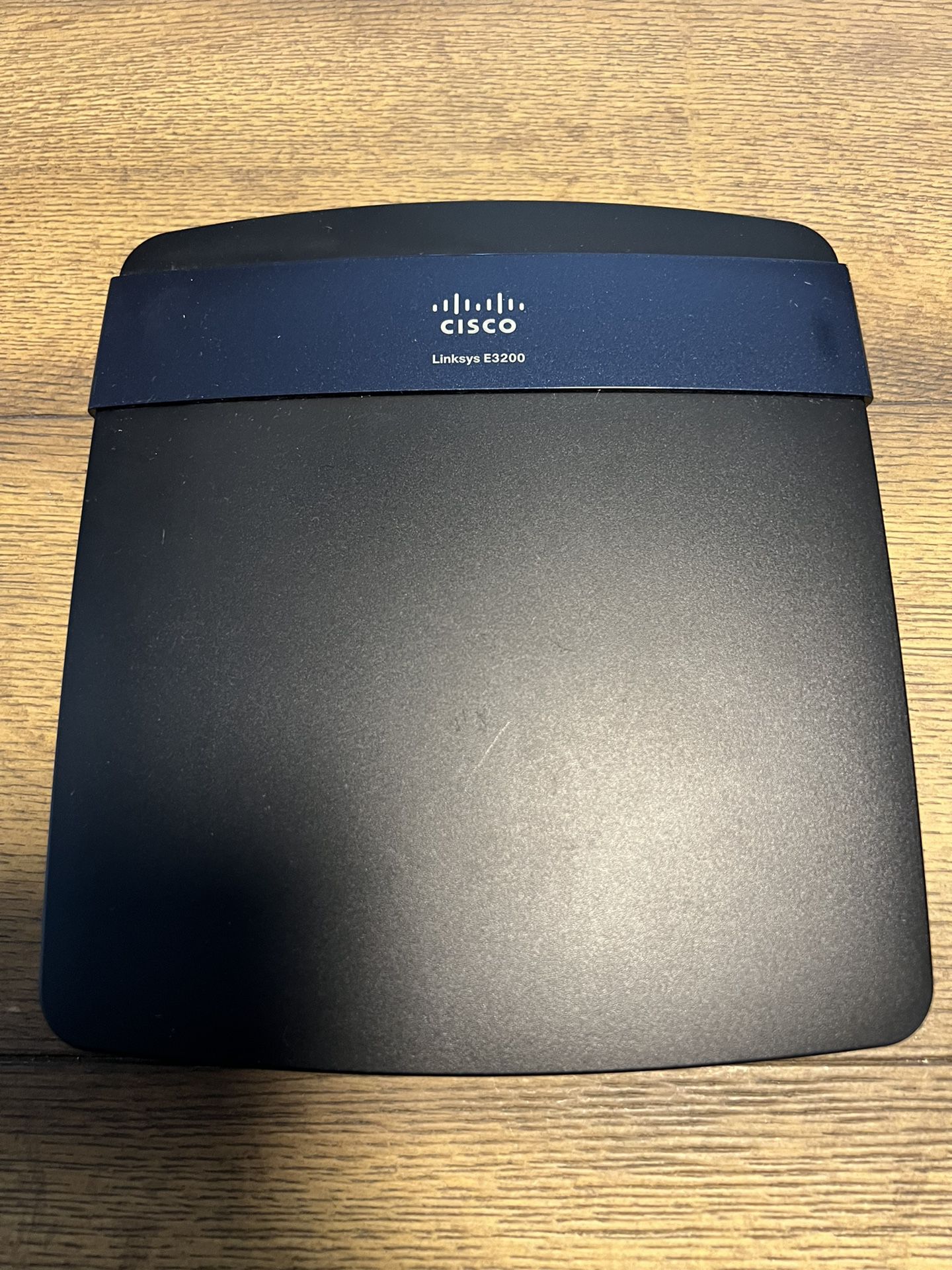 Cisco Linksys E3200 Wireless Router