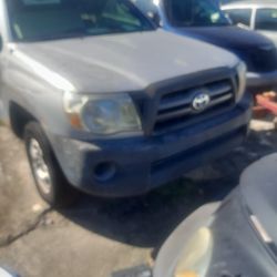 2005 Toyota Tacoma