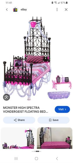 MONSTER HIGH 1990s Dead Tired Spectra Vondergeist Bed Complete with accessories.