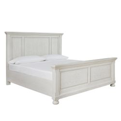 Robbinsdale King/Cailfornia King Panel Bed

