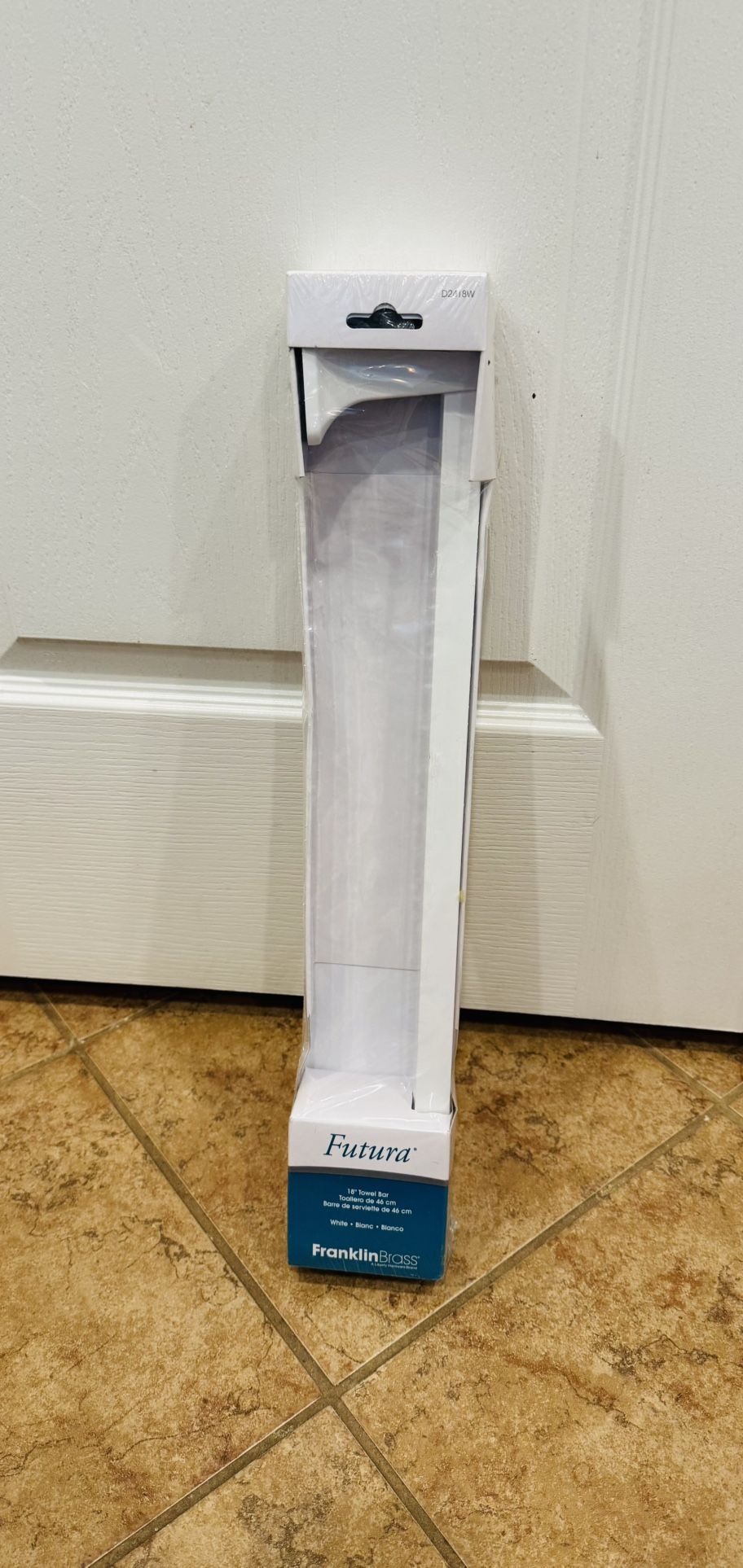 Futura Franklin Brass 18” Towel Bar in White - $10 NEW 