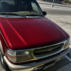1998 Ford Explorer