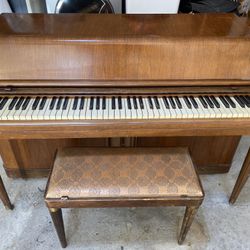 Wurlitzer Upright Piano