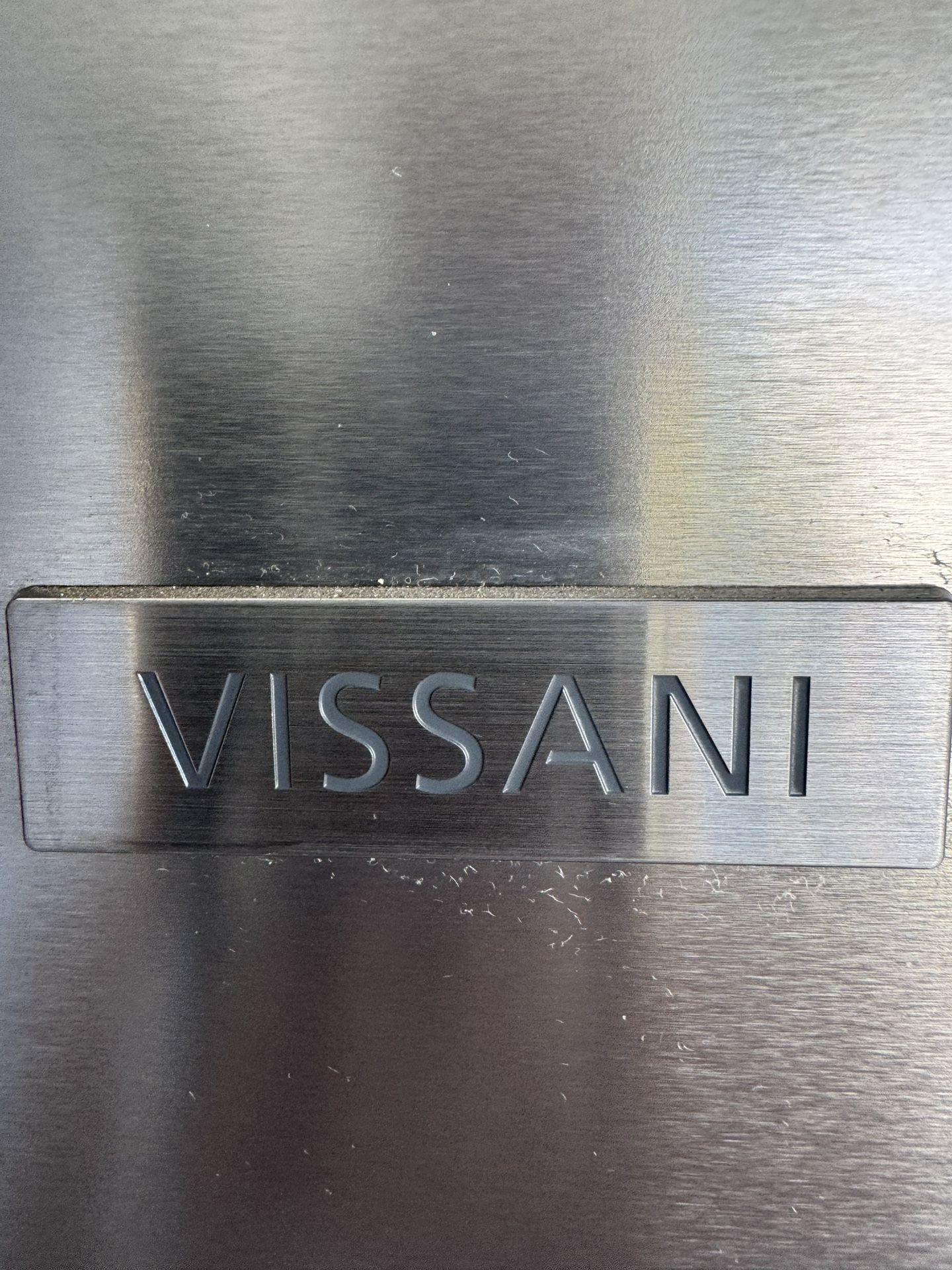 Vissani Small Refrigerator And Top Freezer. Works Great!!