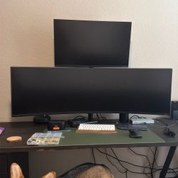 Samsung Odyssey Monitor