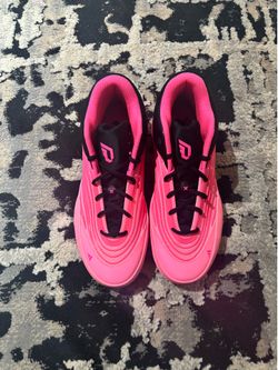 Basketball shoes addidas pink