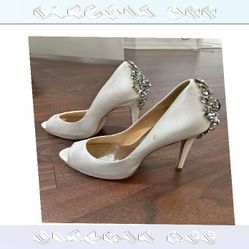 Event Fashion Shine with Sophisticated and Modern Styles may product