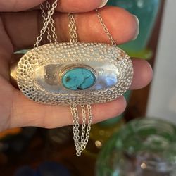 Vintage Sterling Silver And Turquoise Fixed Pendant Necklace 