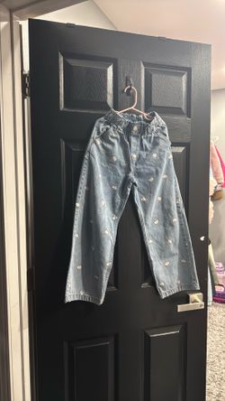 Sanrio cargo pants size 7/8