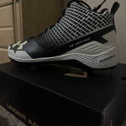 Size 12 Under Armor Baseball Cleats