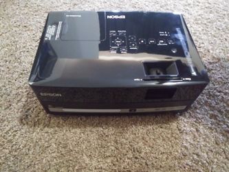 Epson MM 62 Projector