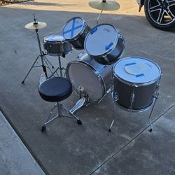 Junior Drum Set