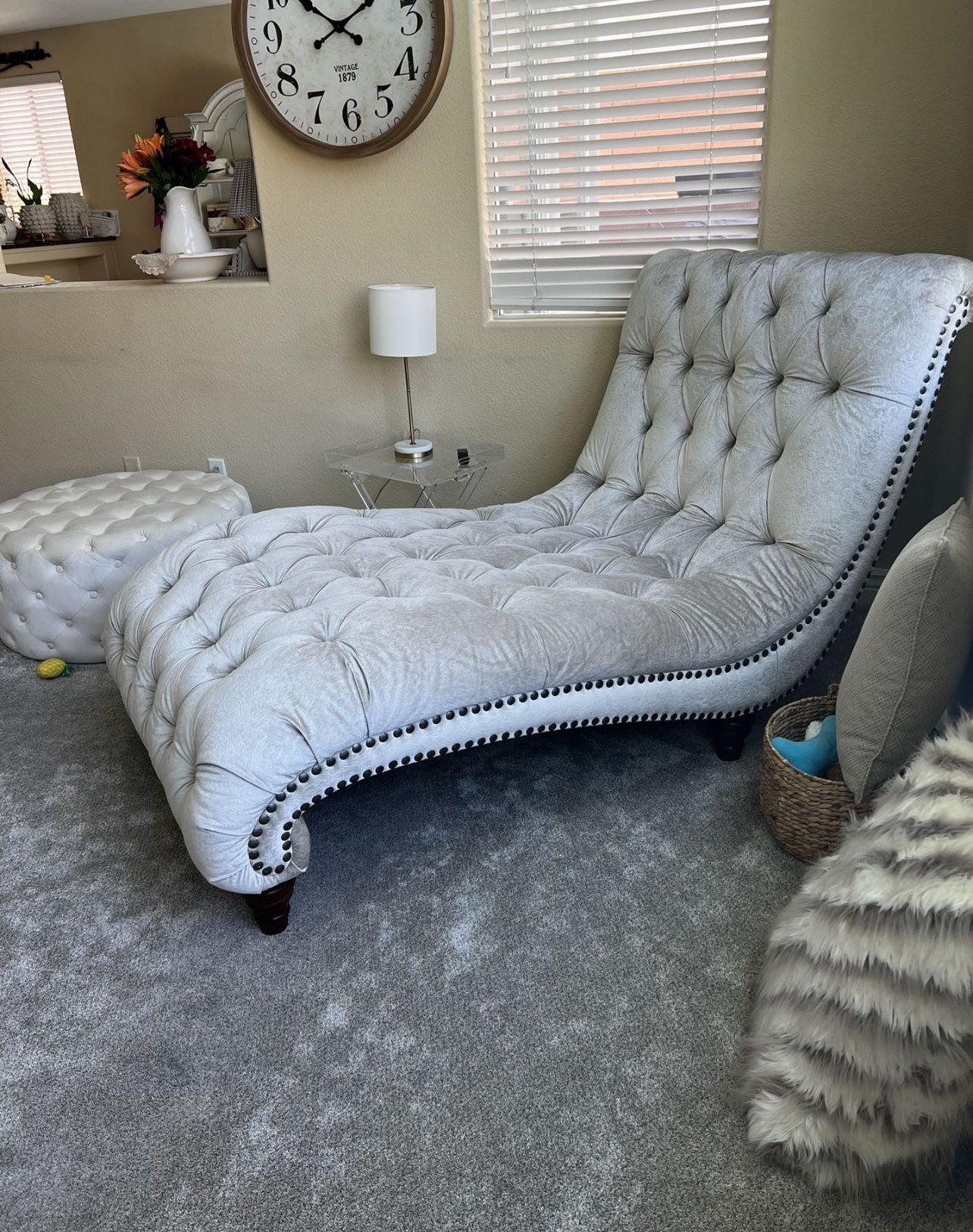 Chaise lounge chair for Sale in Las Vegas, NV OfferUp