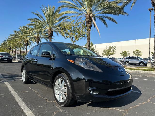 2011 Nissan LEAF