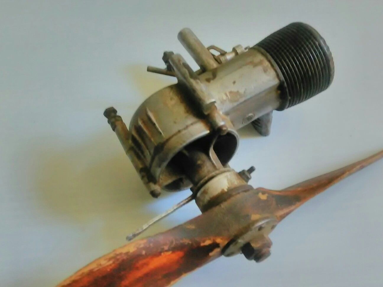 Vintage Ohlsson & Rice .60 Rc airplane teather car engine