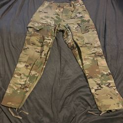 UNISEX ARMY FATIGUES SOZE MEDIUM