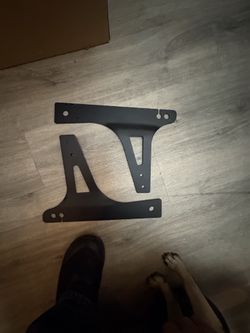 Backrest bracket