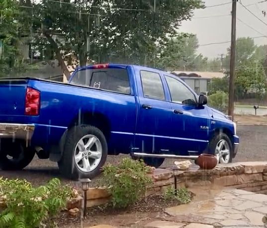 Large Item Pick Up And No Truck??!! I Have A Truck !!!