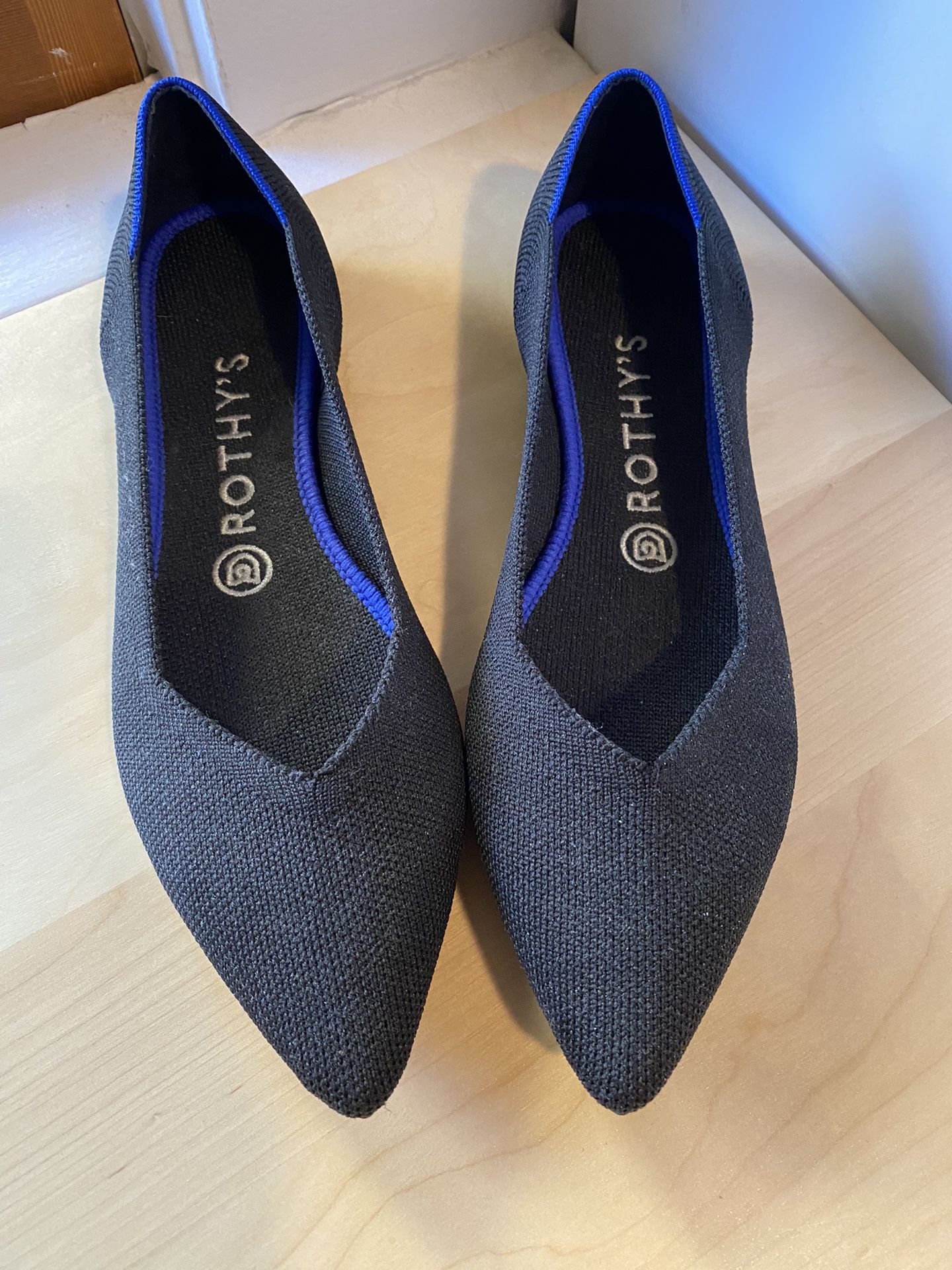 Rothy's Point Toe Black - Size 7.5
