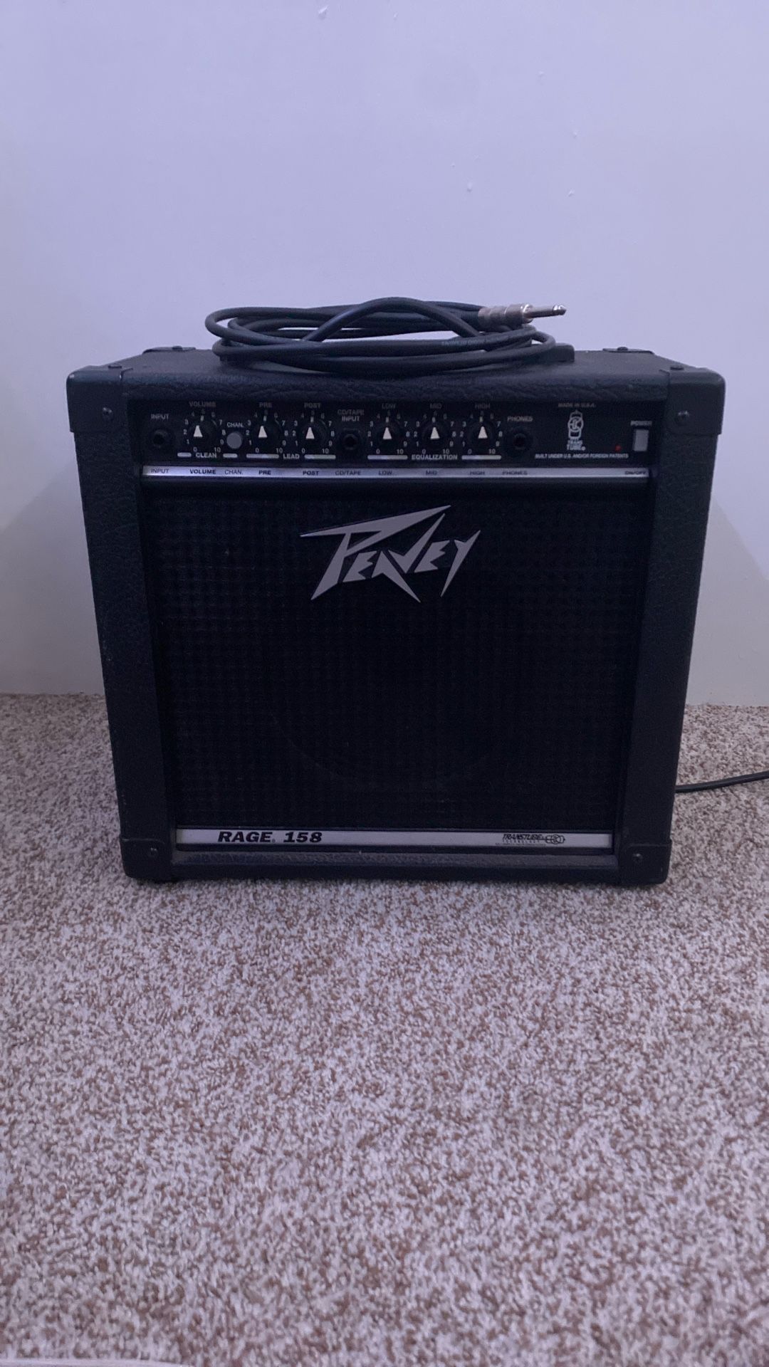 Peavy Rage 158 Amp With Audio Cable
