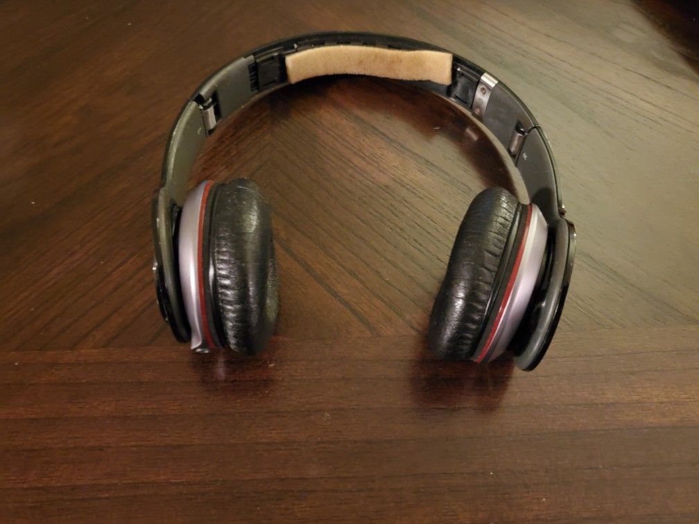 Beats Headphones Wired