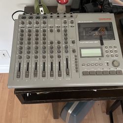 TASCAM 464 Tape Recorder