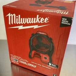 Milwaukee M18 18-Volt Lithium-Ion Cordless Jobsite Fan (0886-20) With Power Adpt