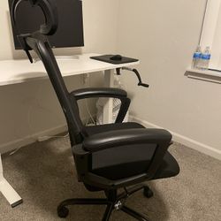 Ergonomic Office Chair With Headrest