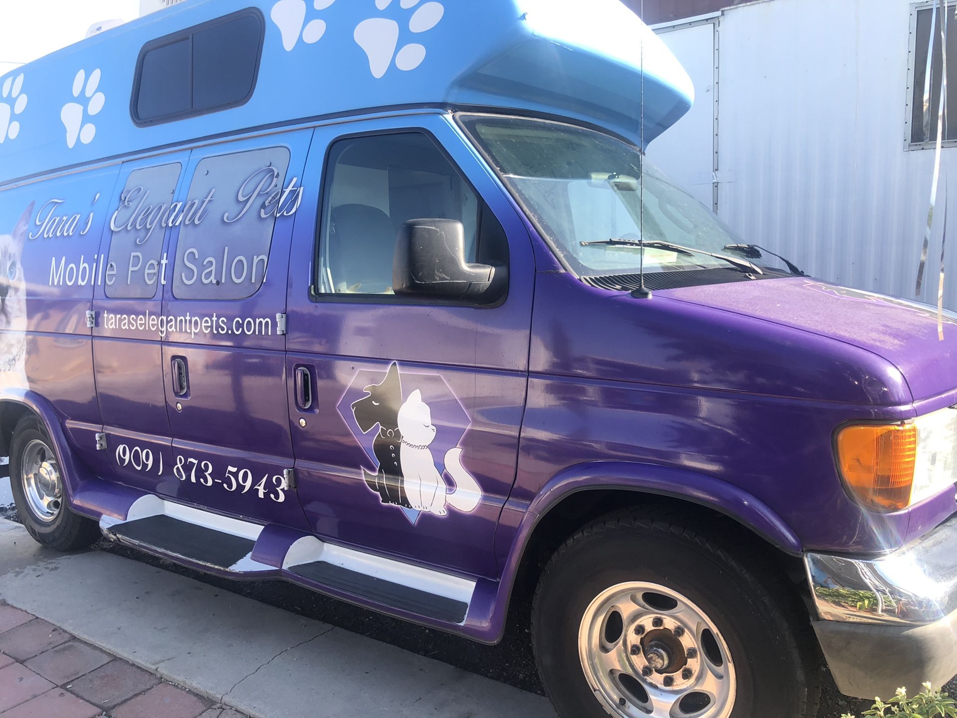 Mobile Grooming Van for Sale!!!! for Sale in Colton, CA OfferUp