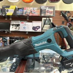 Makita 18V  LXT Lithium-Ion Cordless Reciprocating Saw Kit