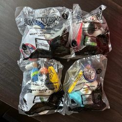 McDonalds toy - Snoopy lot of 4
