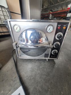 pelton and crane sterilizer