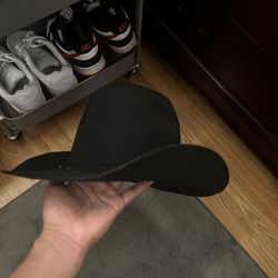 Black cowboy hat