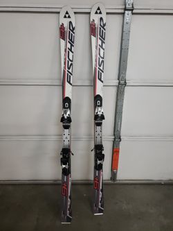 Fischer Progressor 9+ Skis for Sale in Boise, ID - OfferUp