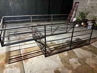 Car/Truck Metal cage