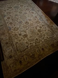 hand-woven Persian Tabriz oriental rug