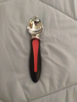 Tupperware Ice Cream Scoop