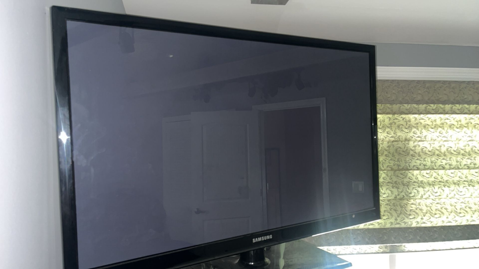 43 Inch Flat Screen . Not a Smart TV