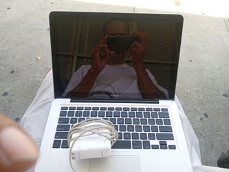 MacBook unlocked for 100$