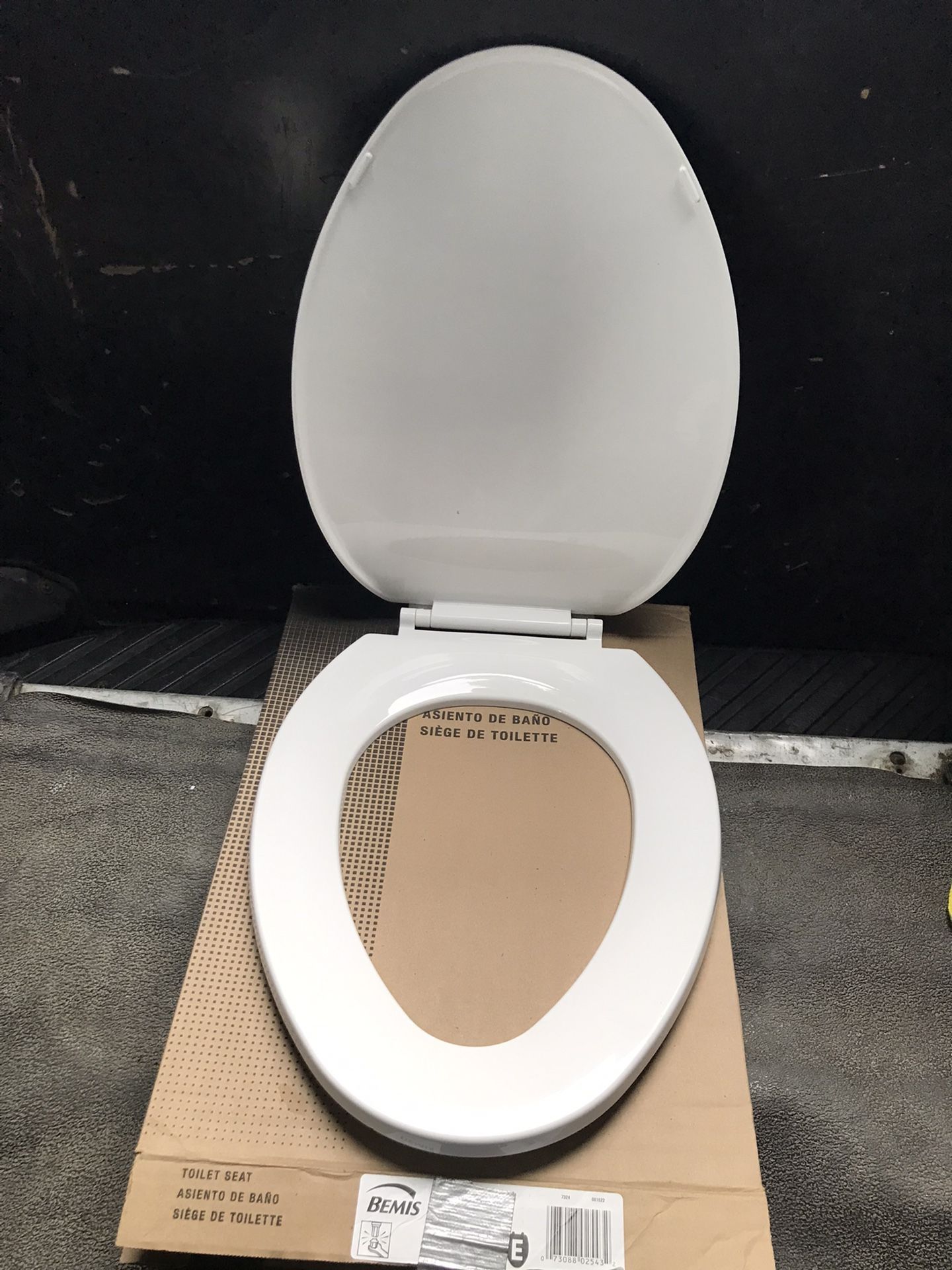 Toilet Seats For Sale for Sale in Hawthorne, CA OfferUp