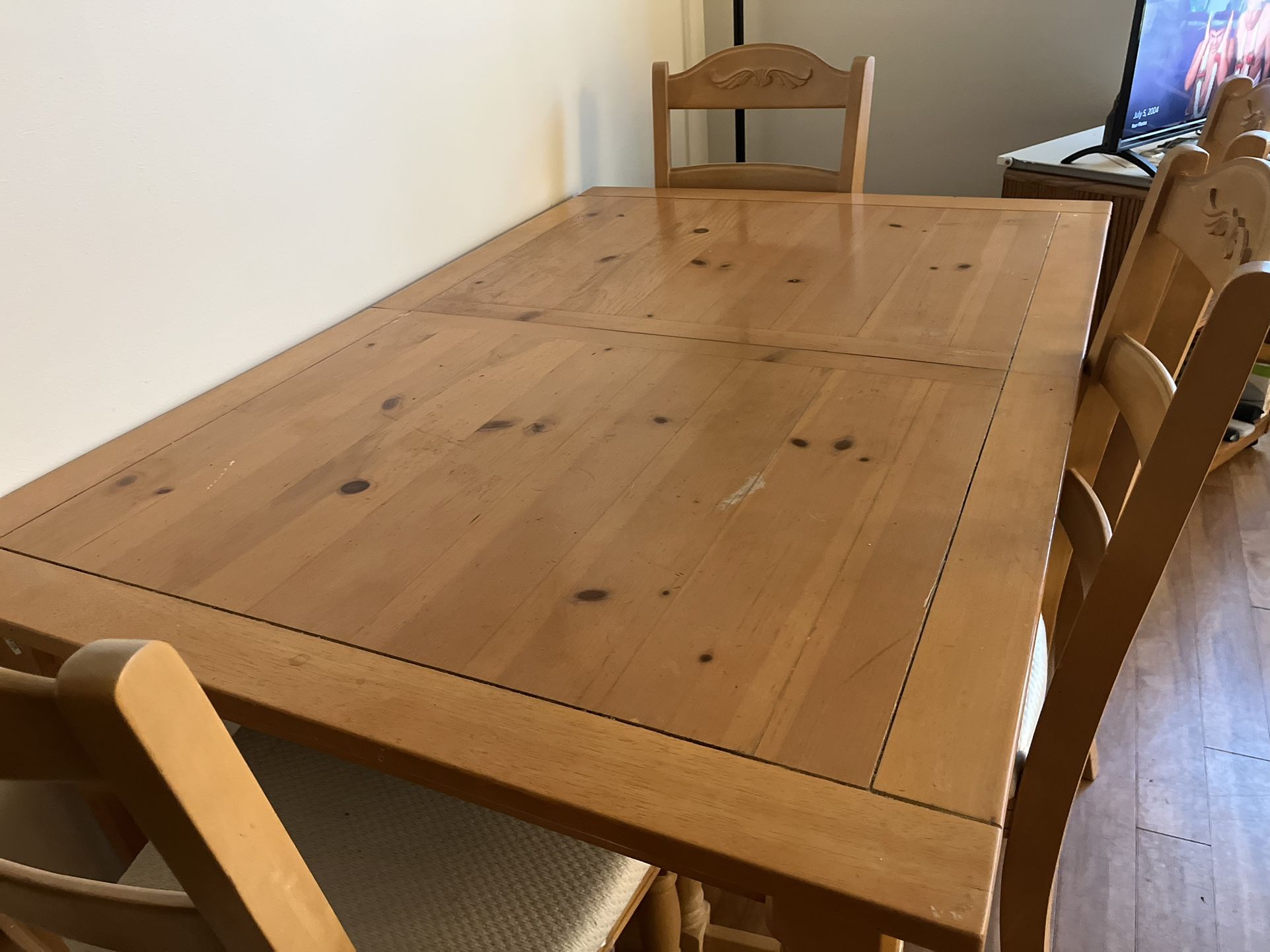 Solid Wood Dining Table With 6 Chairs