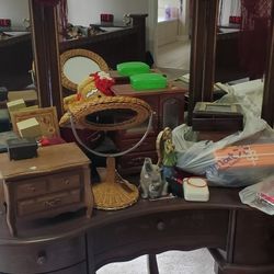 Vanity Set