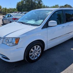 2015 Chrysler Town & Country