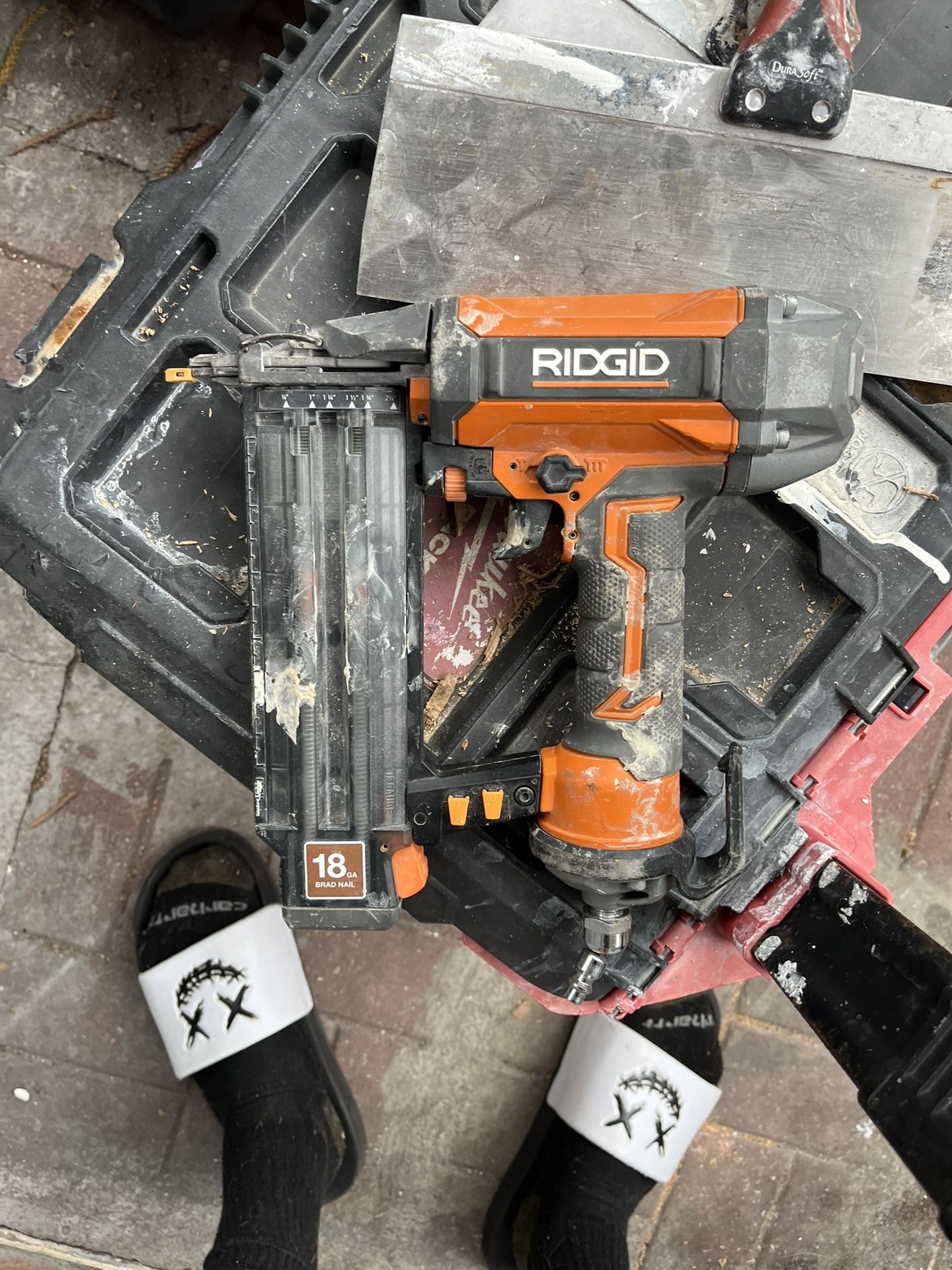 Rigid Brad Nailer