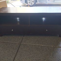 Entertainment center/TV Stand With Drawers
