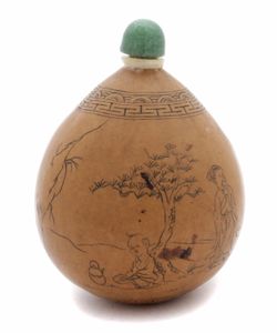 Chinese Qing Dynasty（1644一1911）antique gourd snuff bottle with quartz stopper