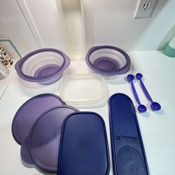 Tupperware 2 Flat Out Collapsible Bowls  Vintage Lot